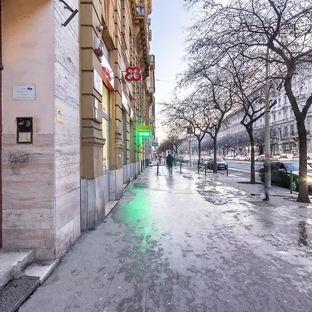 דירה Trendy Grand Boulevard Designer בודפשט