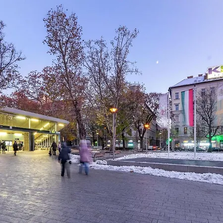 דירה Trendy Grand Boulevard Designer בודפשט