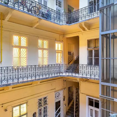 Trendy Grand Boulevard Designer * Budapest
