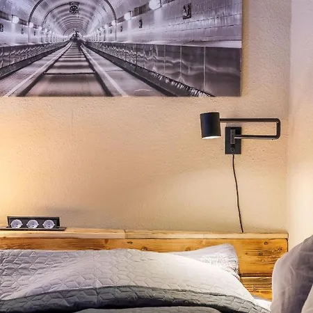 Trendy Grand Boulevard Designer Apartman